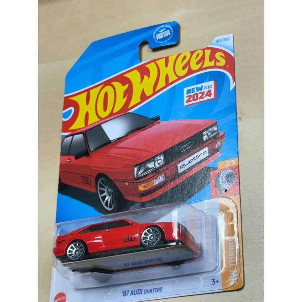 MATCHBOX MOVING PARTS 1/64 2023 AUDI RS 6 AVANT Hot Wheels ‘87 Quattro Turbo 102